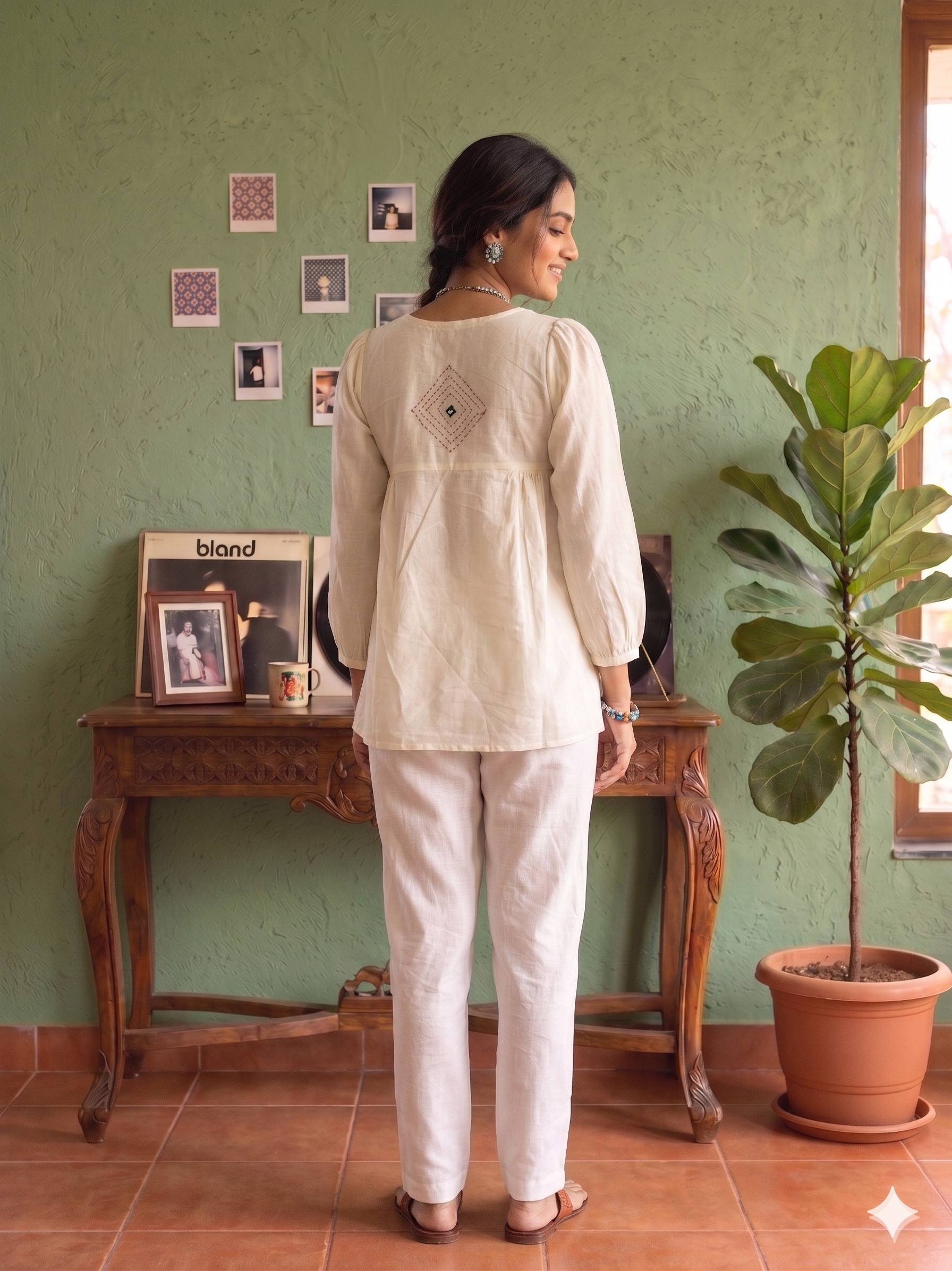 Kurti 12